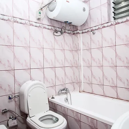 Hotel Riza Veliu Piqeras