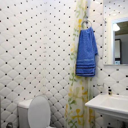 Hotel Riza Veliu Piqeras